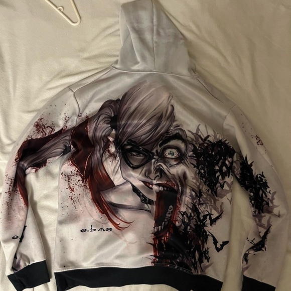 Harley and Joker 3D design hoodie. - Picture 2 of 2